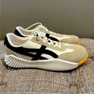 De Florence women’s size 8 shoes